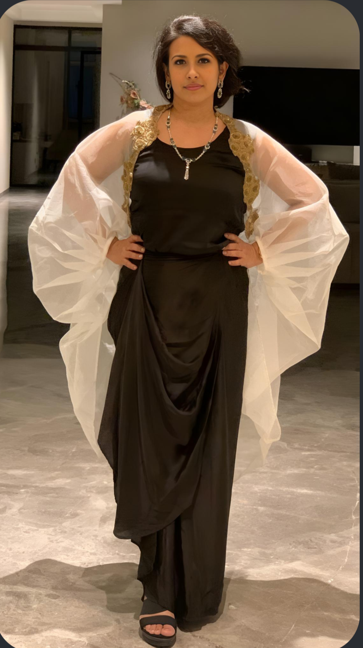 rValo Black and white skirt set